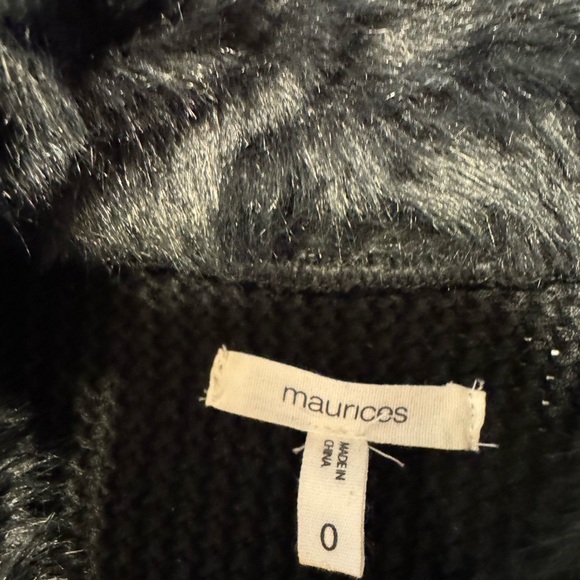 Fur Vest w/ pockets - Picture 4 of 5